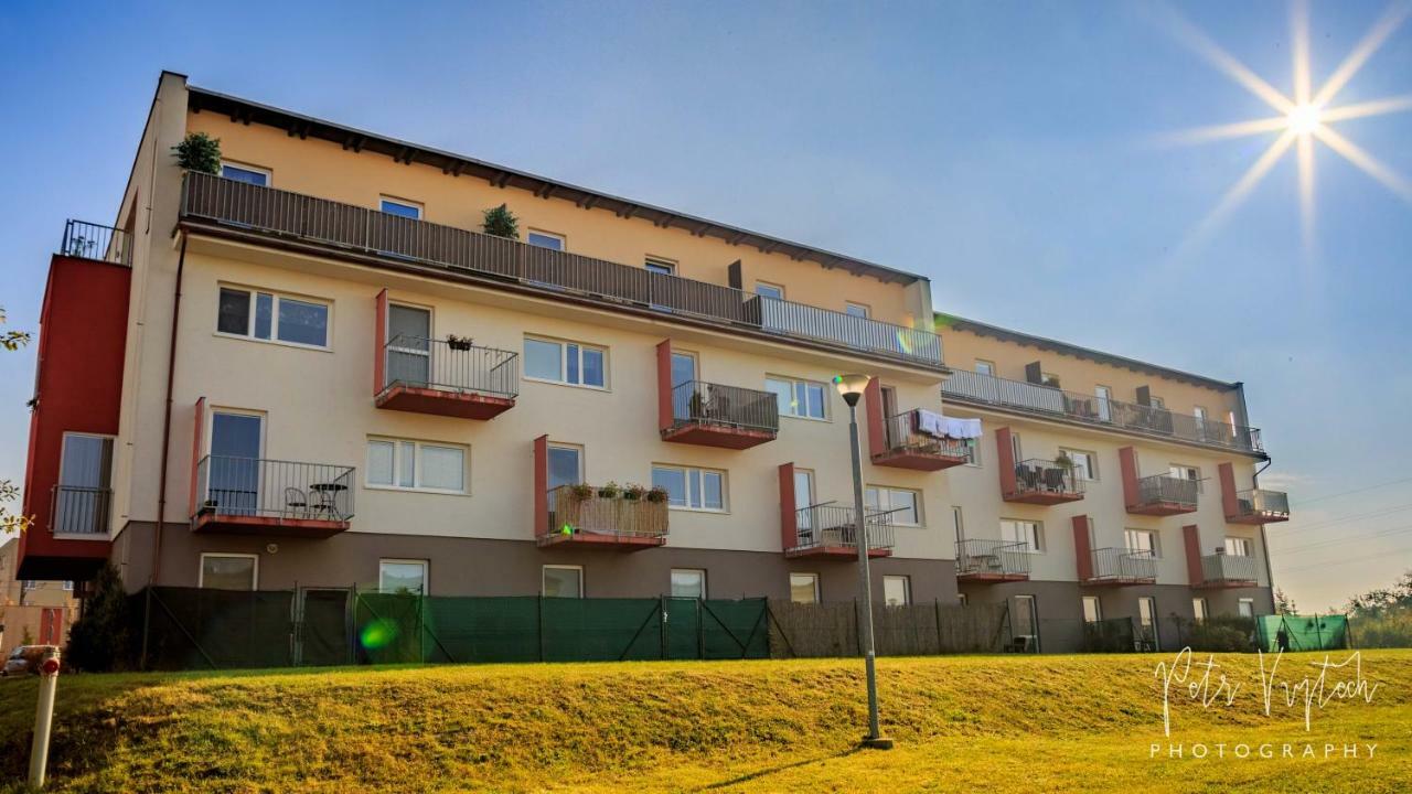 Luxurious, Lovely And Romantic Apartment In Tábor Buitenkant foto